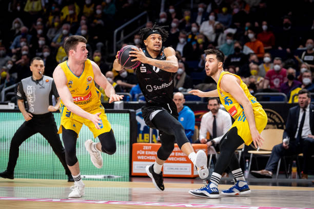 中超豪门的 中超豪门的