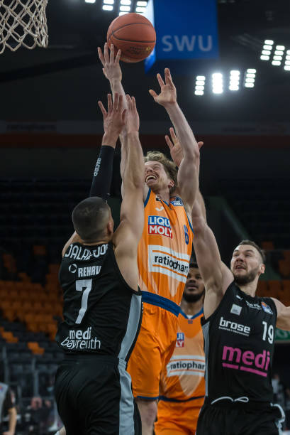 快速出击 快速出击